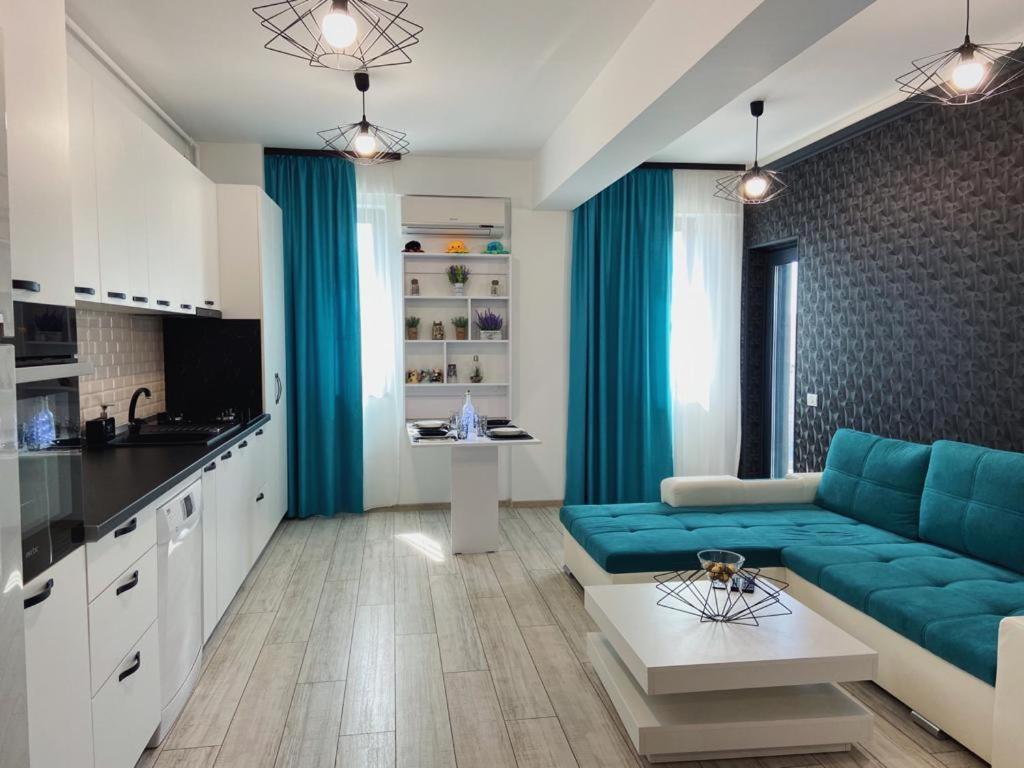 Peacock Apartament- Stefan Building Apartment นาโวดาริ ภายนอก รูปภาพ